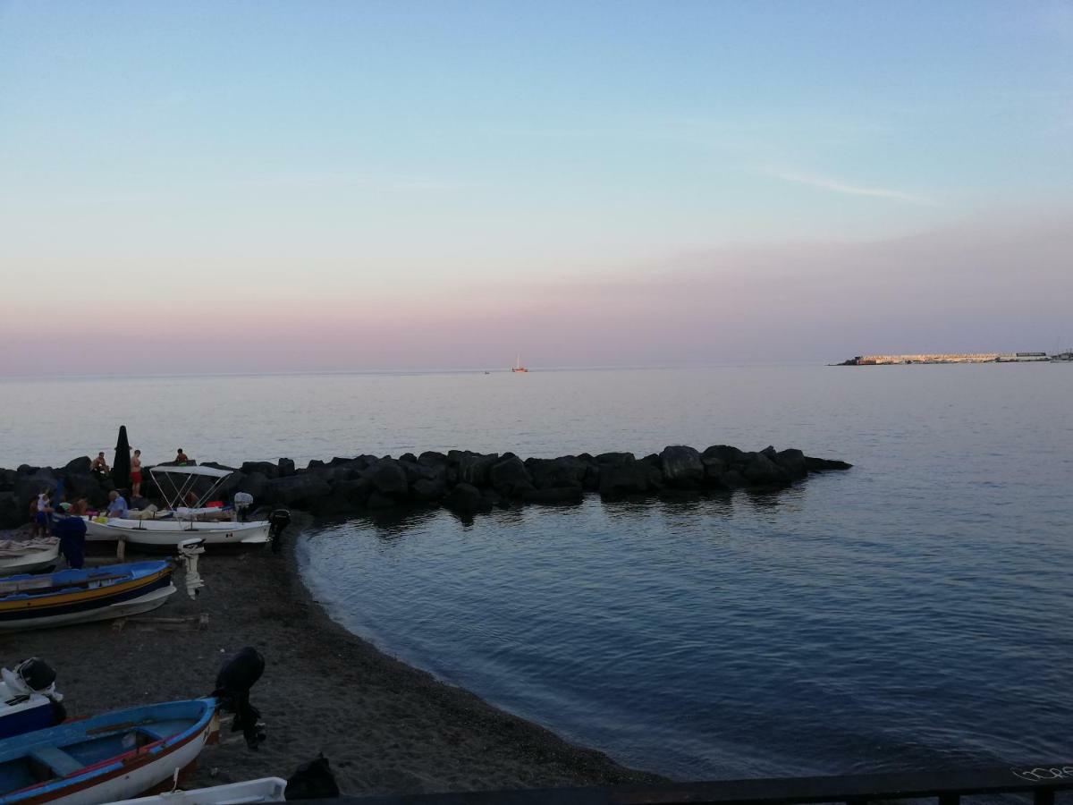 Casa Vacanze Aloha Giardini Naxos Exterior foto